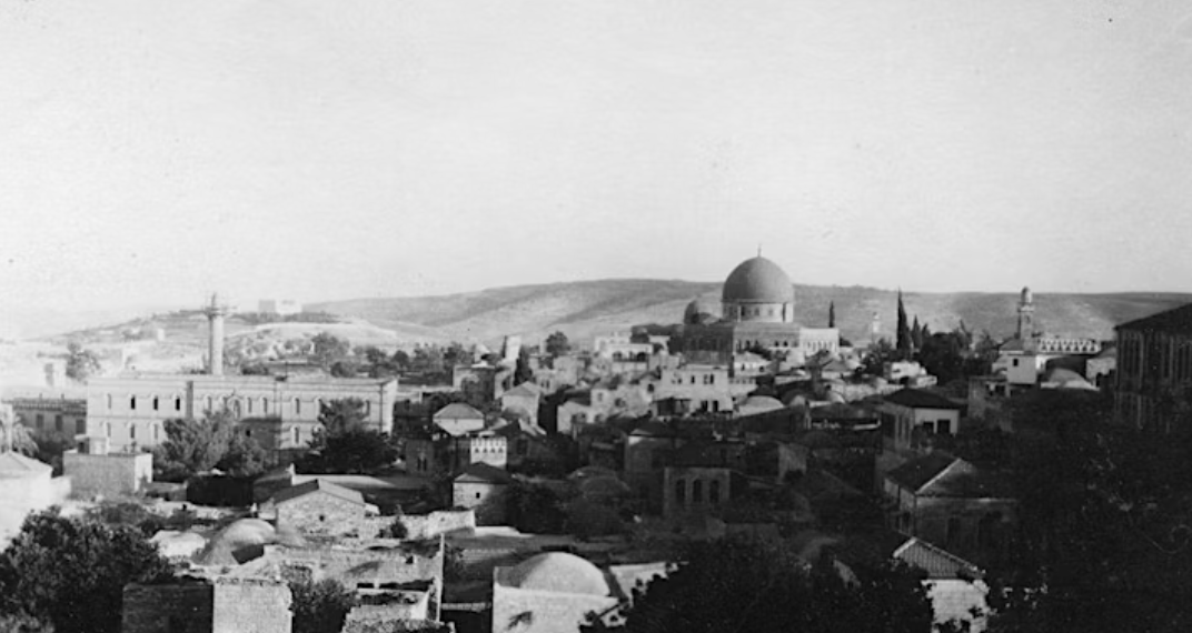 Beyond the Colonial Lens: Palestinian Archaeology and the Antiquity Trade